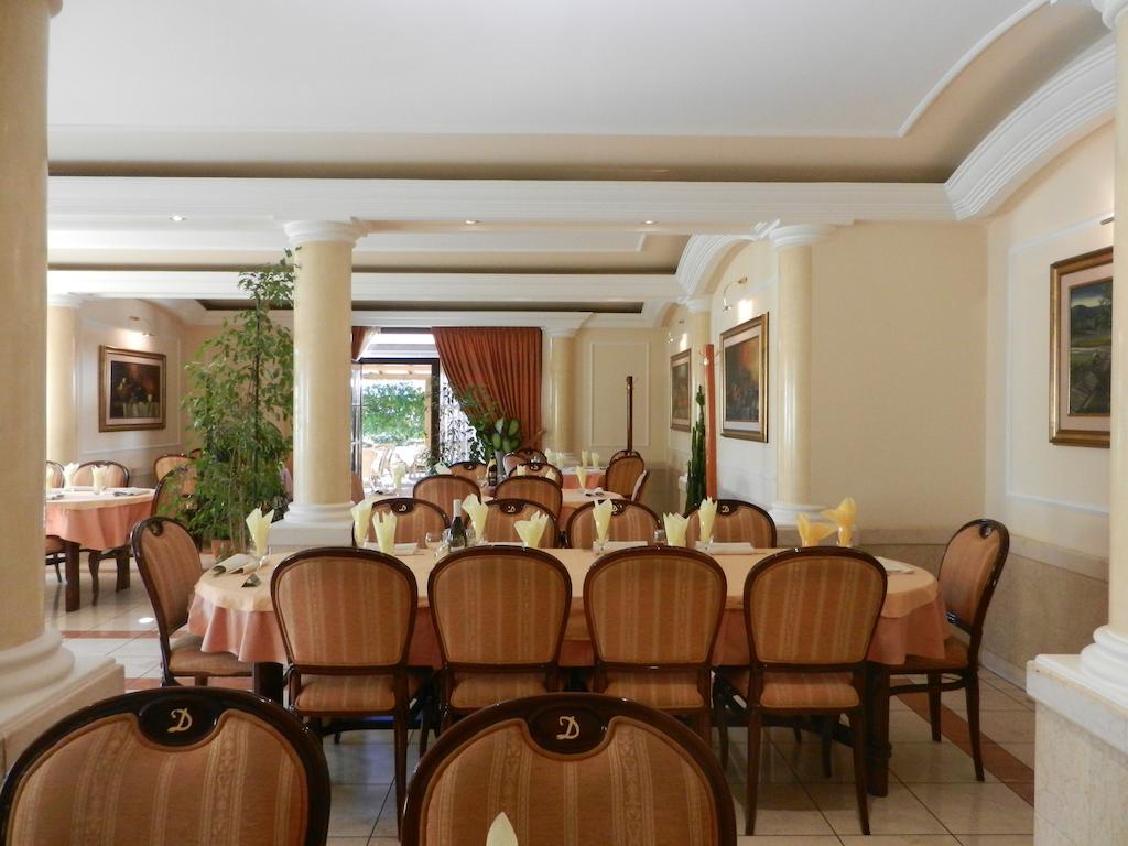 Guesthouse Ellite Požarevac Exteriör bild