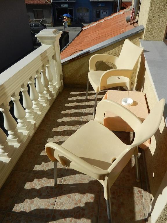 Guesthouse Ellite Požarevac Exteriör bild